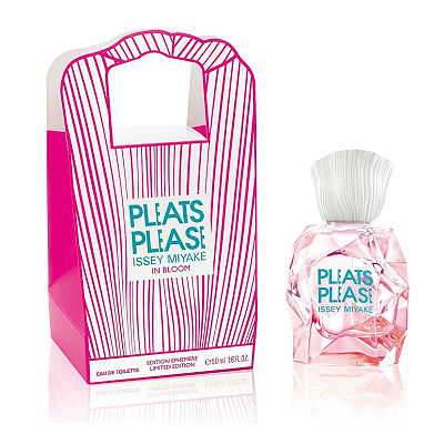 2-Pleats-Please-in-Bloom-box